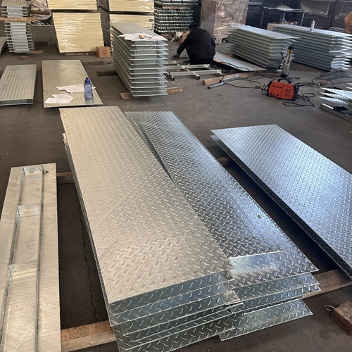 壓焊鋼格板工藝特點(diǎn)，高強(qiáng)度的關(guān)鍵所在